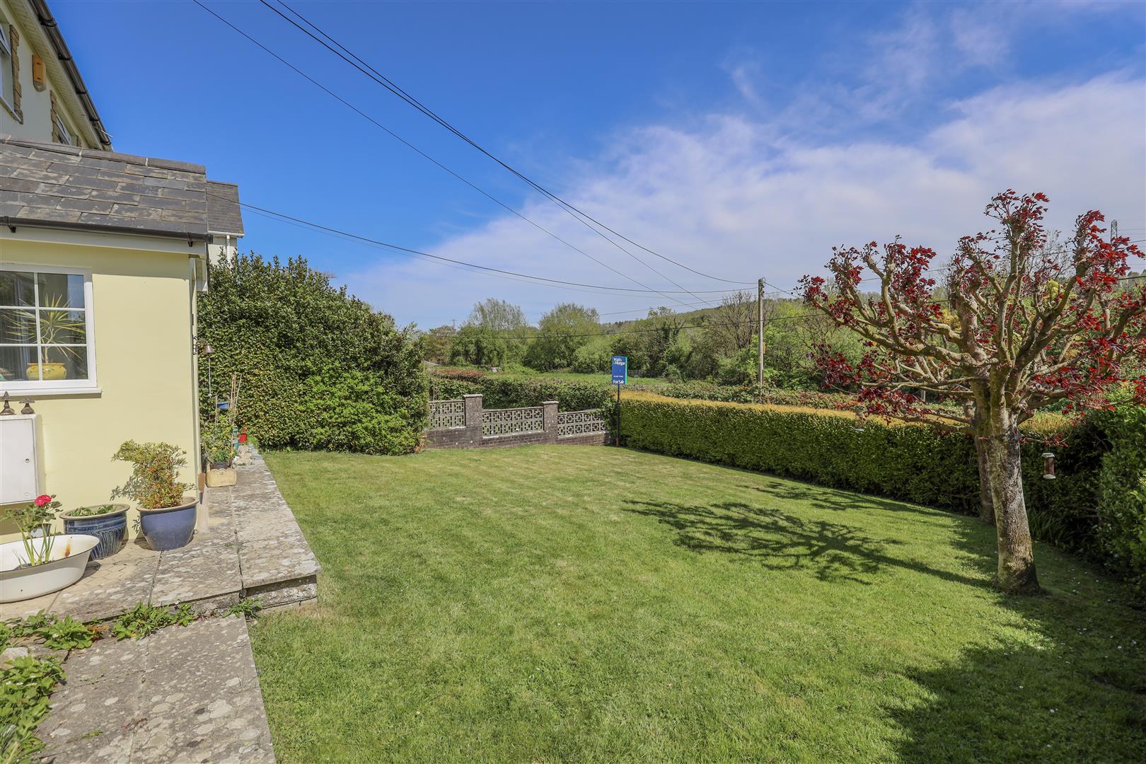 Tre Aubrey Cottages, Llantrithyd, Nr Cowbridge, Vale of Glamorgan, CF71 7UE